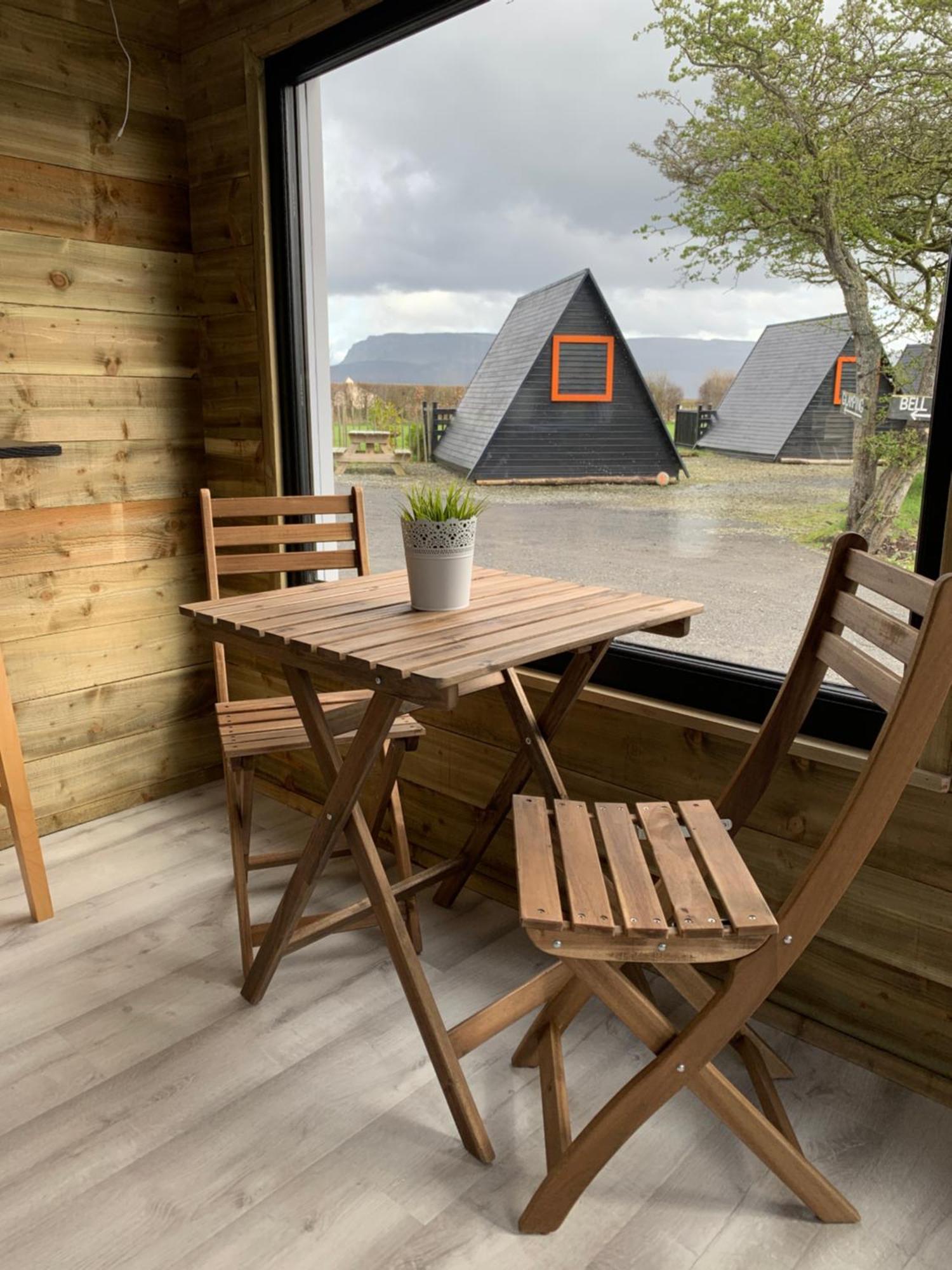 Hotel Carrowmena School House & Glamping Limavady Zewnętrze zdjęcie