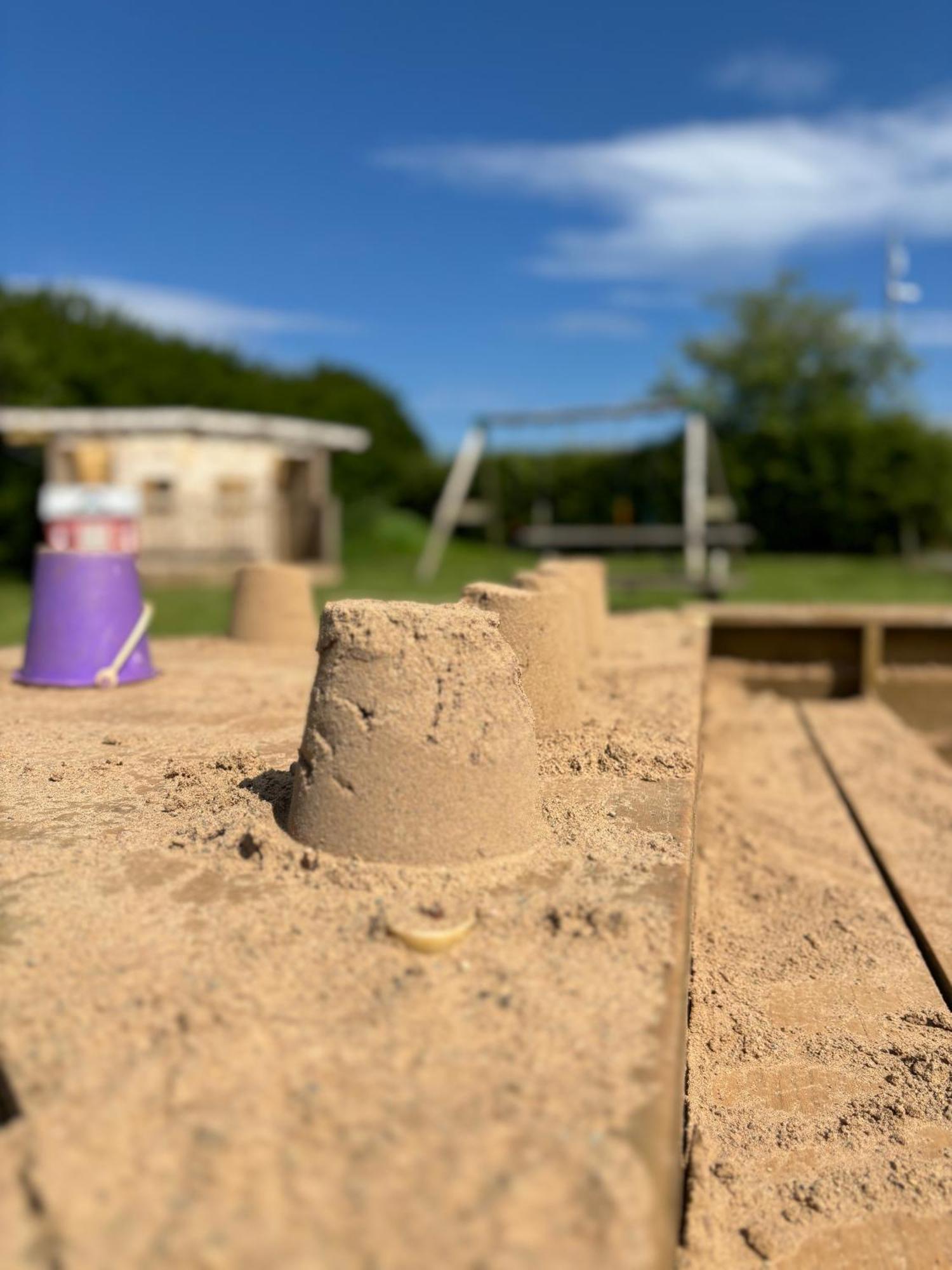 Hotel Carrowmena School House & Glamping Limavady Zewnętrze zdjęcie